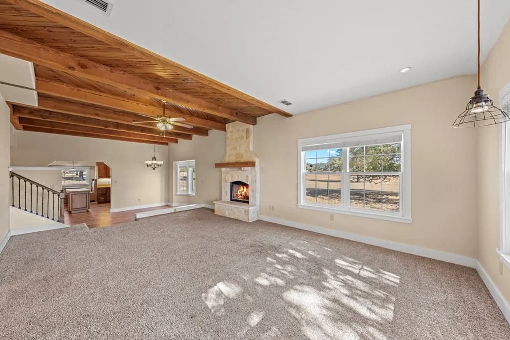 520 Wildflower Lane - Photo 2